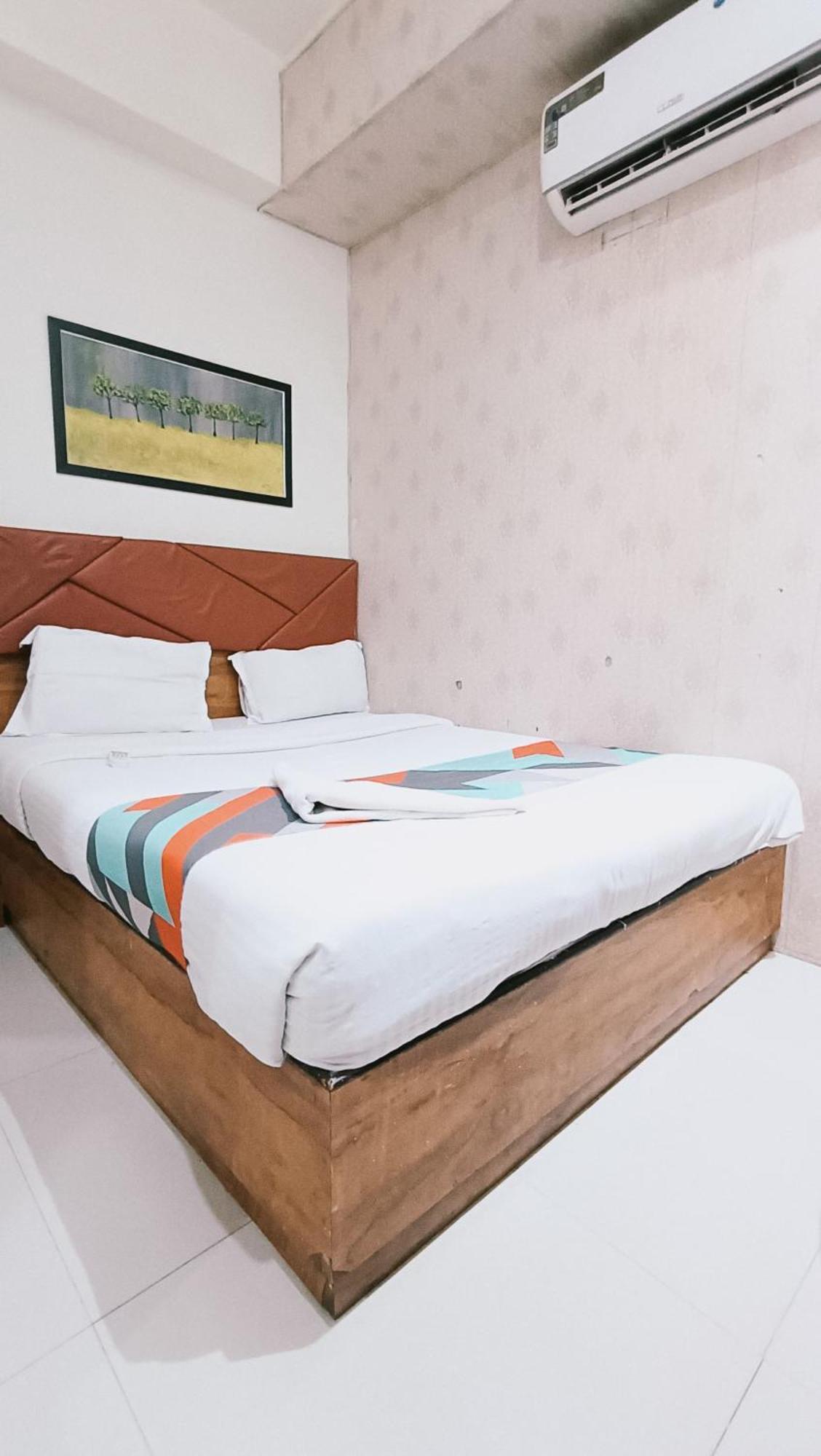 Hotel Comfort- Andheri West Bombay Eksteriør billede